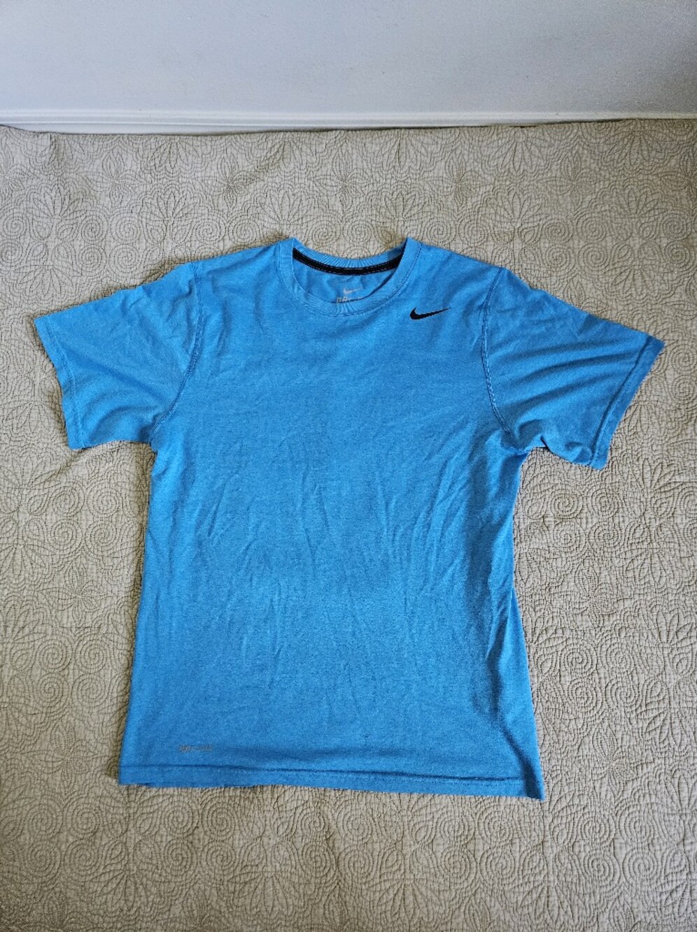 Men's Nike Blue Dri-Fit Athletic Shirt, Size Small